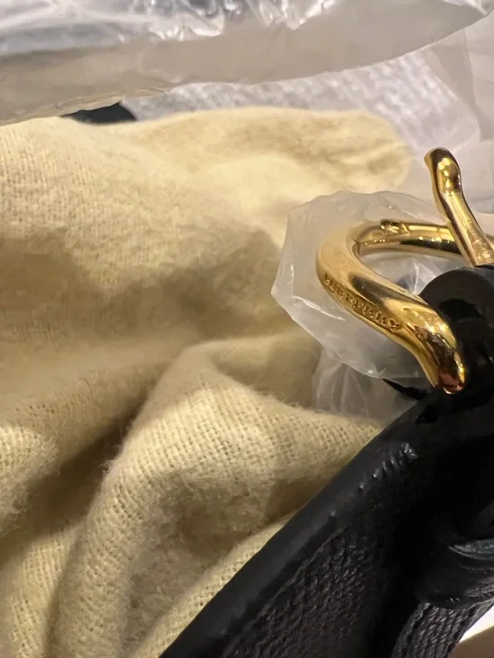 Burberry Black Leather Shoulder Bag with Beige Check Panels - Picture 13 of 15